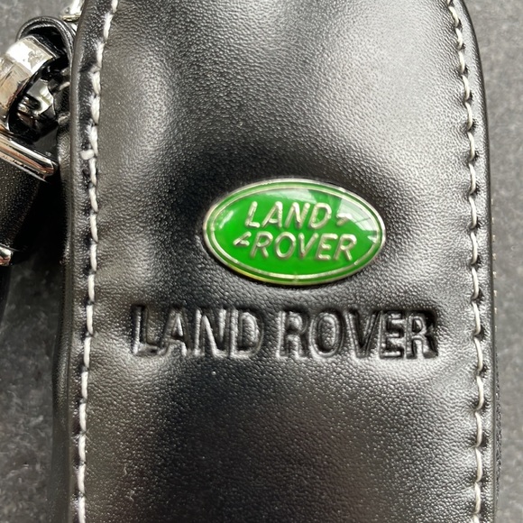 Authentic Land Rover key fob case NWOT - Picture 4 of 4